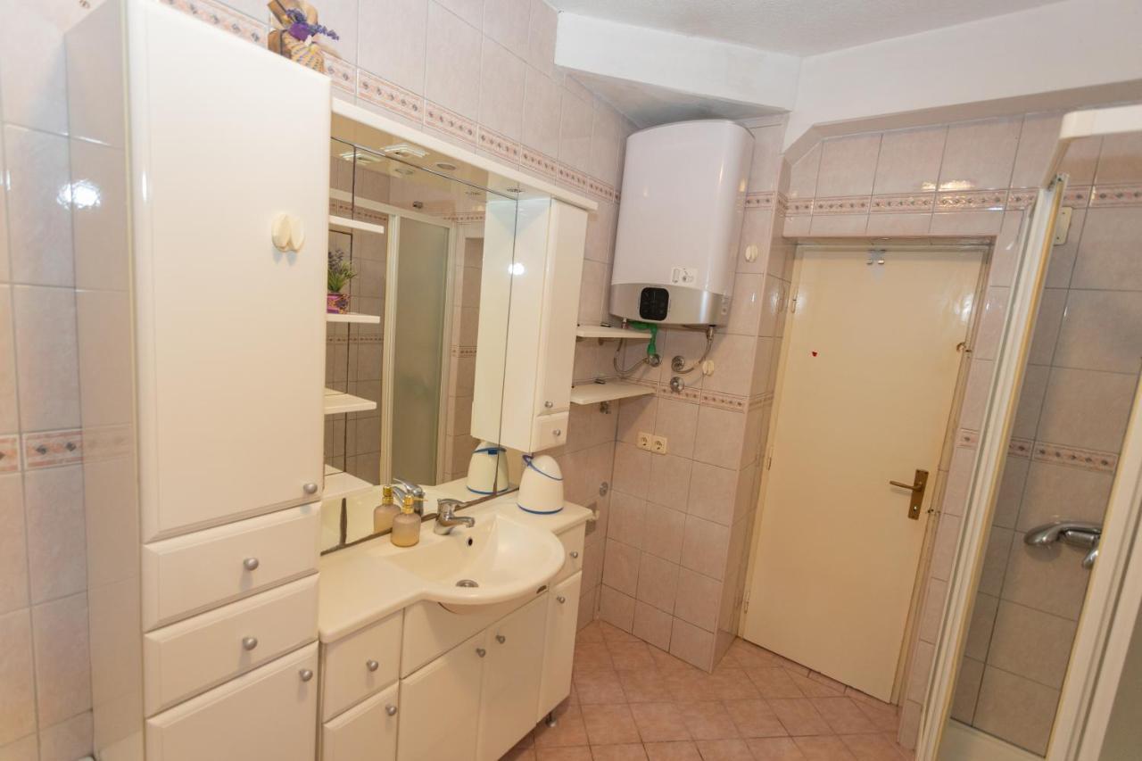 Apartment A&A Makarska Bagian luar foto